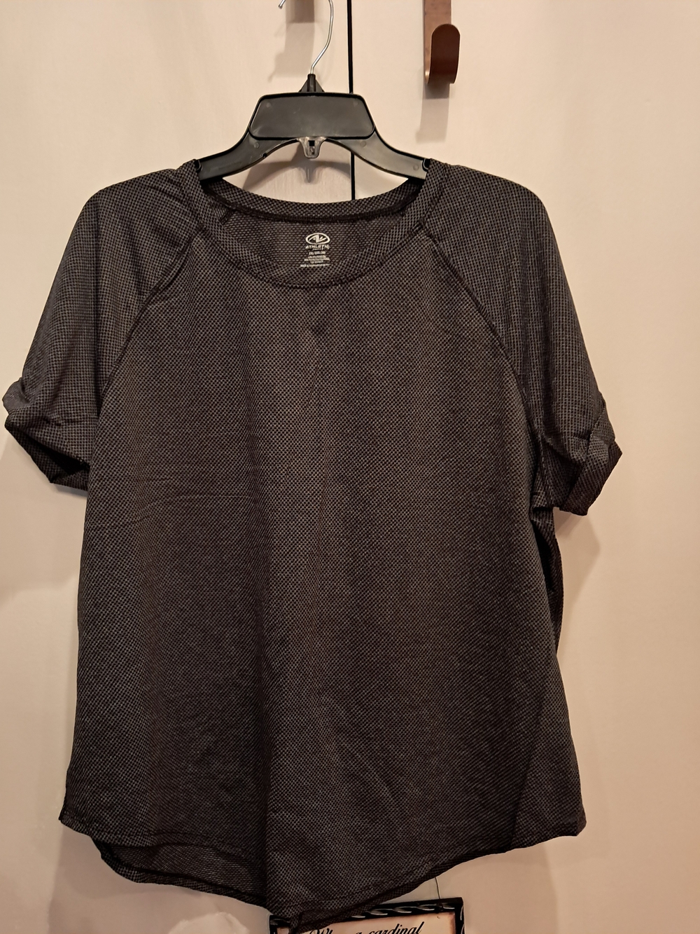 Athletic Works Lightweight Women's Short-Sleeve Shirt - Charcoal